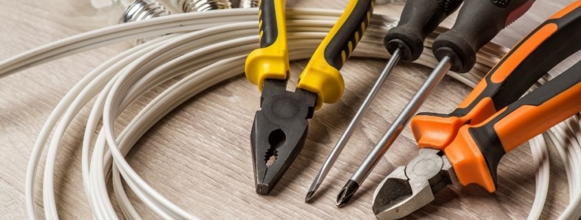 електрически клещи